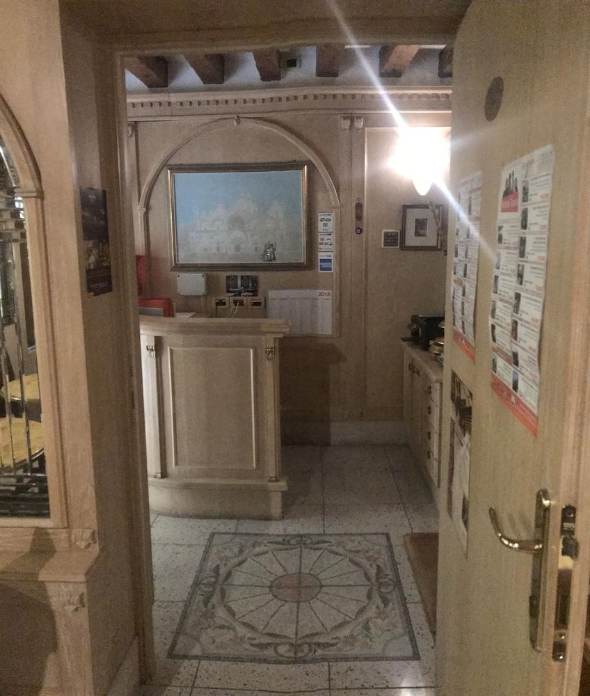 Daplace - Antica Casa Coppo Венеція Екстер'єр фото